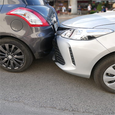 事故で自走できない