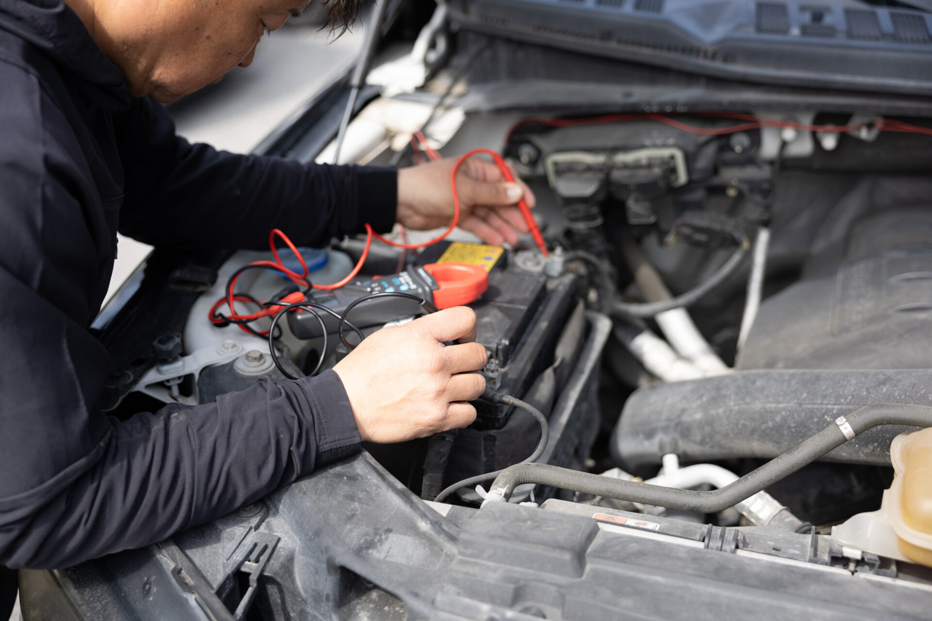 選ばれる理由#2 「国家資格整備士が<br>しっかりと対応します<br/>」